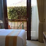 Nyaman Guest House